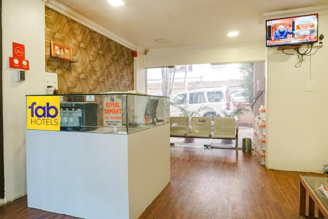 Fabhotel Royal Samrat - Ram Manohar Lohiya Pune Exteriör bild
